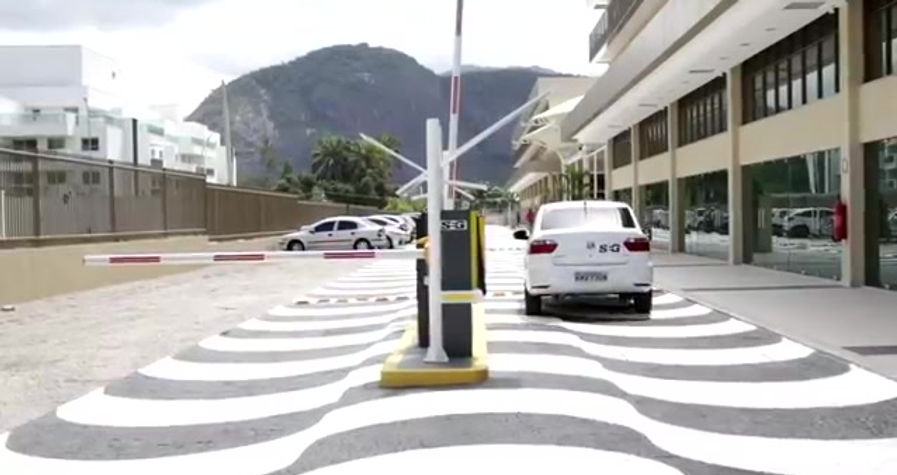 Totem e sistema de gestão para estacionamento automático (Linha Parking) - Grupo SEG